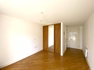 Photo 8- click for photo gallery